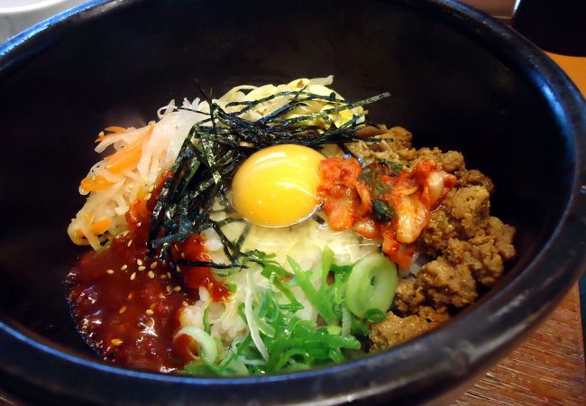 石焼ビビンバが美味しい