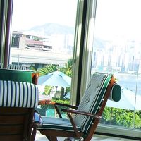 プールサイドからのながめ