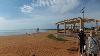 エンカルナシオン　内陸国なのに　ビーチ？？