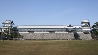 石川門や菱櫓と並んで、金沢城ではもっとも美しい建築物