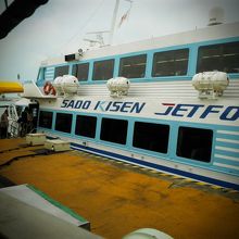 ジェットフォイルです