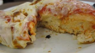 極厚！激旨！５ユーロで食べれる最高のマルゲリータ！