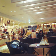 フードコートでもお洒落。