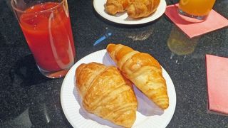 羽田空港第2旅客ターミナル 3F ターミナルロビーのラウンジ