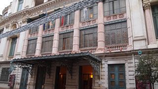 アールヌーボー様式のオペラ座