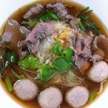 麺の種類が選べて40バーツでした