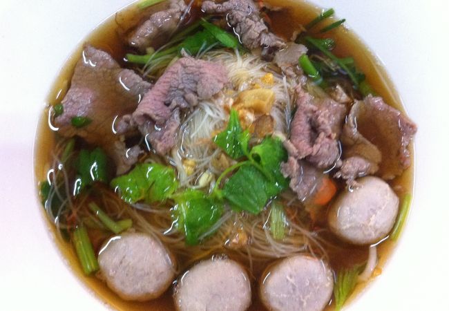 麺の種類が選べて40バーツでした