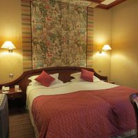 ツインで申込んだ客室。ハリウッドタイプになっていました。