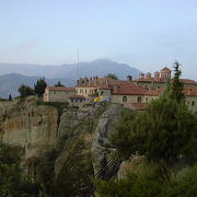 大きな修道院