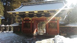 雪の残っている大猷院を楽しみたくて参拝しました。