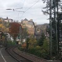 ザンクトゴアール駅から眺めるラインフェルス城