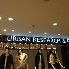 誰にでも似合いそう。