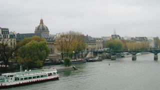 セーヌがなくてはパリではない