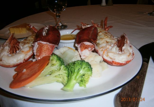 オマールが一匹で75$ぐらい