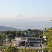 富士山もうっすらと〜