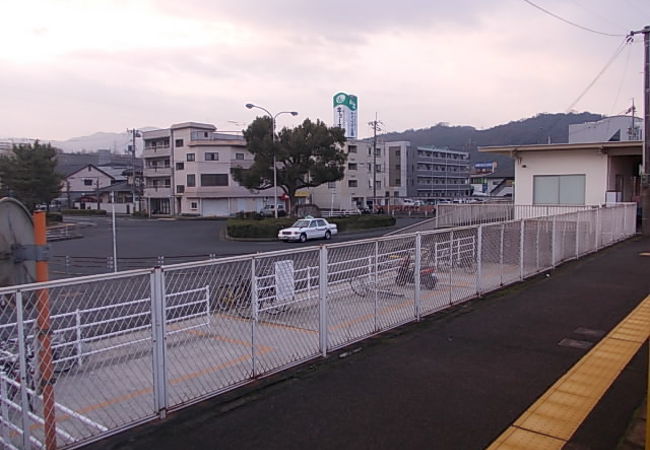 太田川の景観を楽しめる駅です