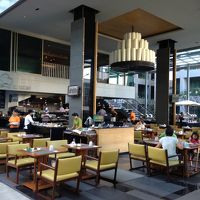 ビュッフェレストランの全景です。