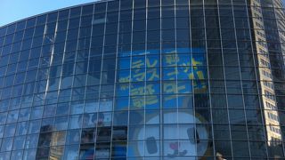 ヒルズのお隣さんです!!