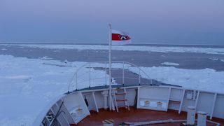 ともかく船に乗ってみてきてください