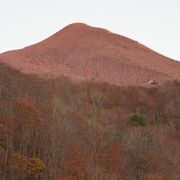 赤く輝く磐梯山