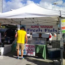 お魚も売ってます