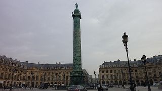 華やかなバンドーム広場