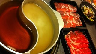 しゃぶしゃぶをお腹いっぱい食べられるお店