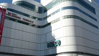 調布駅前のシンボル的ビル