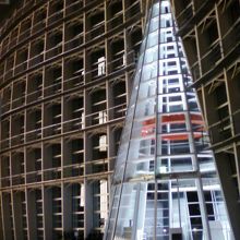 建物そのものが芸術品です。