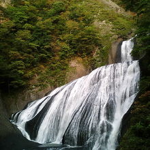 秋の茨城 絶景と紅葉の旅 日本三名瀑 袋田の滝 と 月待の滝 そしてバンジージャンプも出来る 竜神大吊橋 に行って来ました 大子 袋田温泉 茨城県 の旅行記 ブログ By Fuhchibahさん フォートラベル