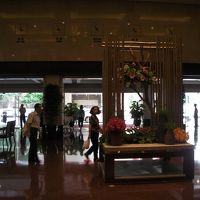 わりに広いロビー