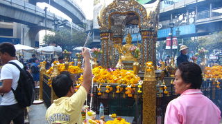 パワースポットだけどめっちゃぼられる