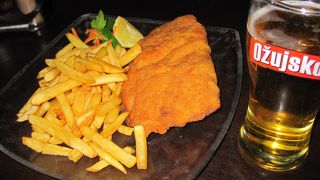 ガッツリ、ザグレブカツ