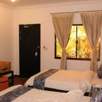 玄関先にはシッティングエリアがあります