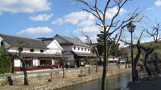 雰囲気のいい古い街並み