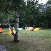 徳沢は　牧場のような　風景です