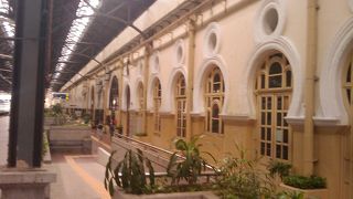 非常に立派な作りの旧クアラルンプール中央駅