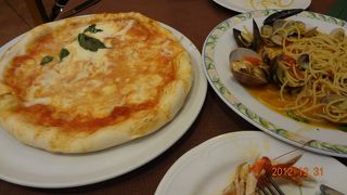ピザもスパゲティも絶品！