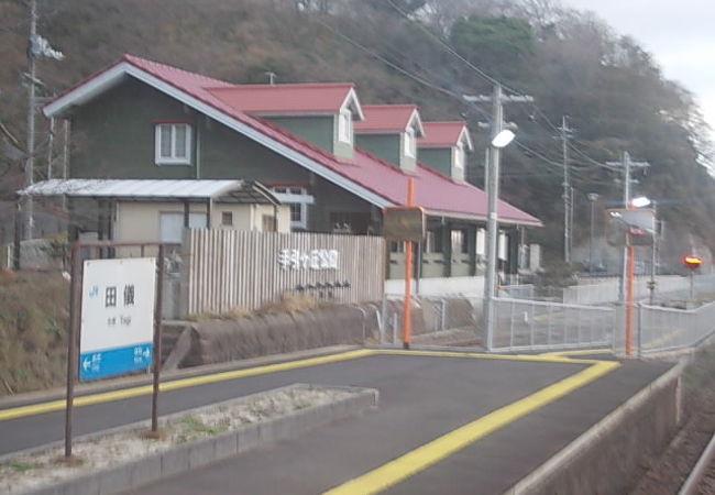 出雲と石見の”国境”の駅です