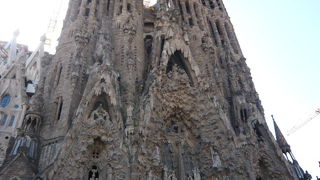 いわずとしれた～バルセロナ名物