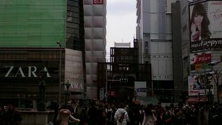 とにかく人ごみがすごい