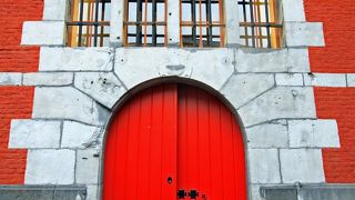 朝市の休憩に気軽に立ち寄れる場所