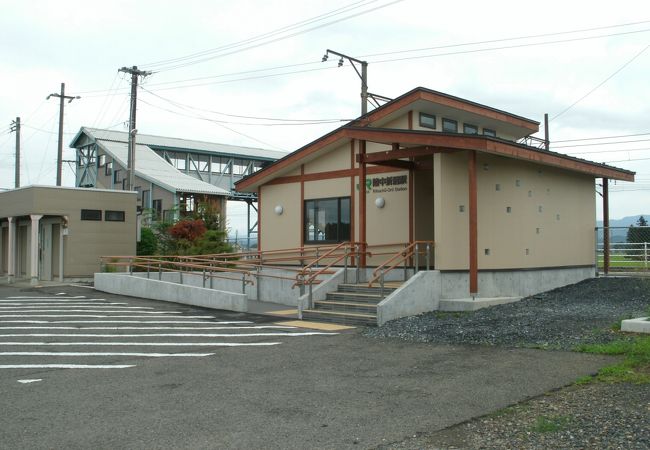 陸中折居駅