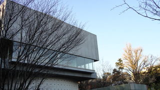 近代的な建物です