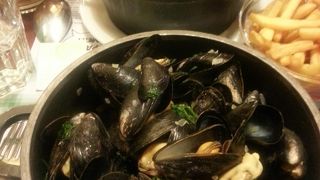 ムール貝をお腹いっぱい食べれます