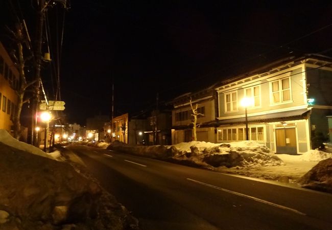 和洋折衷の建物が現存するエリア