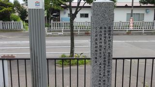 市電終点駅のひとつ、観光客の姿は殆どなかった