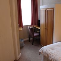 シャワーが冷たいのは残念でした・・・