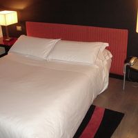 ルームB　ソファーベッド（これしかない）