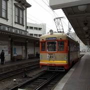 路面電車ですが、道後温泉への貴重な足です。